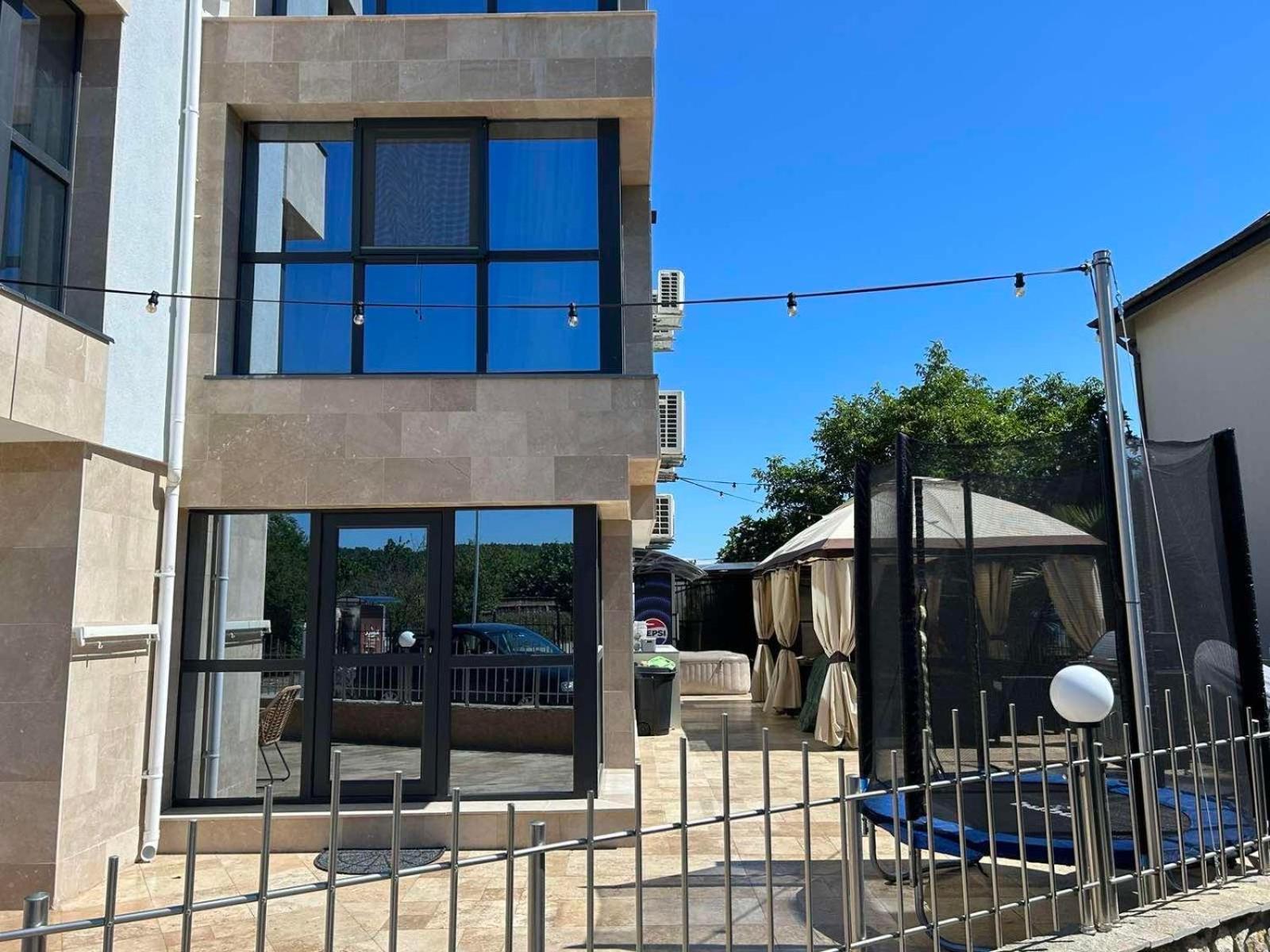 Ivon Apartments Sosopol Exterior foto